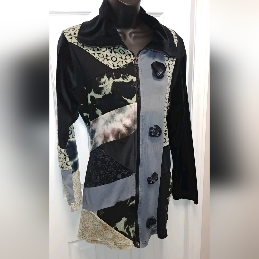 Leopards & Roses jacket - Picture 6 of 11